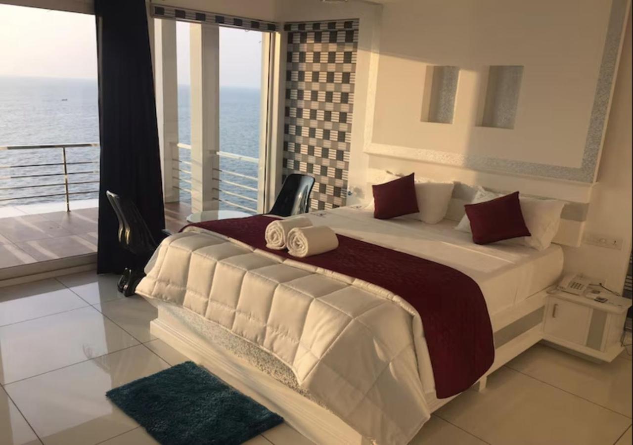 Clafouti Beach Resort - A Seafacing Resort Varkala Eksteriør bilde